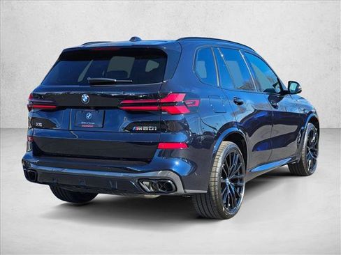 New 2026 BMW X5 M60i image 2