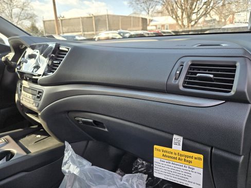 New 2026 Honda Ridgeline RTL image 13