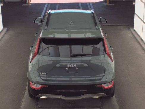 Certified 2023 Kia Niro Wind FWD image 5
