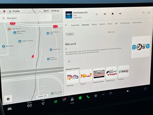 Used 2022 Tesla Model X Plaid image 22