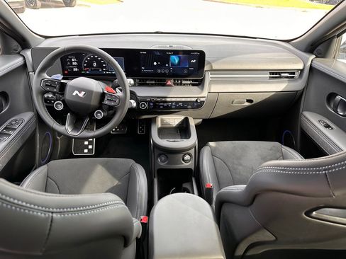 Certified 2025 Hyundai Ioniq 5 N image 18