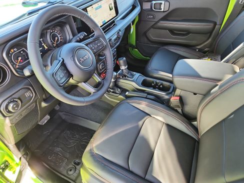 New 2026 Jeep Gladiator Rubicon image 11