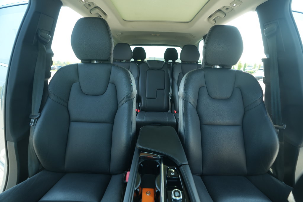 Used 2023 Volvo XC90 B5 Plus w/ Protection Package AWD/4WD image 41