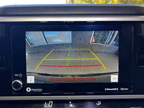 Used 2022 Toyota Tundra SR5 w/ SR5 Convenience Package image 31