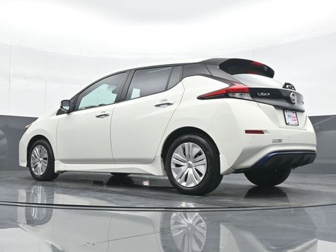 Used 2022 Nissan Leaf S image 19