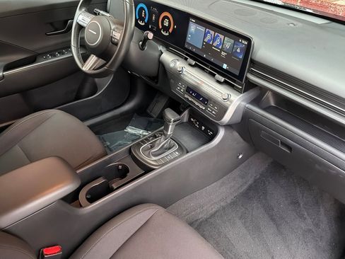 Used 2024 Hyundai Kona SEL image 16