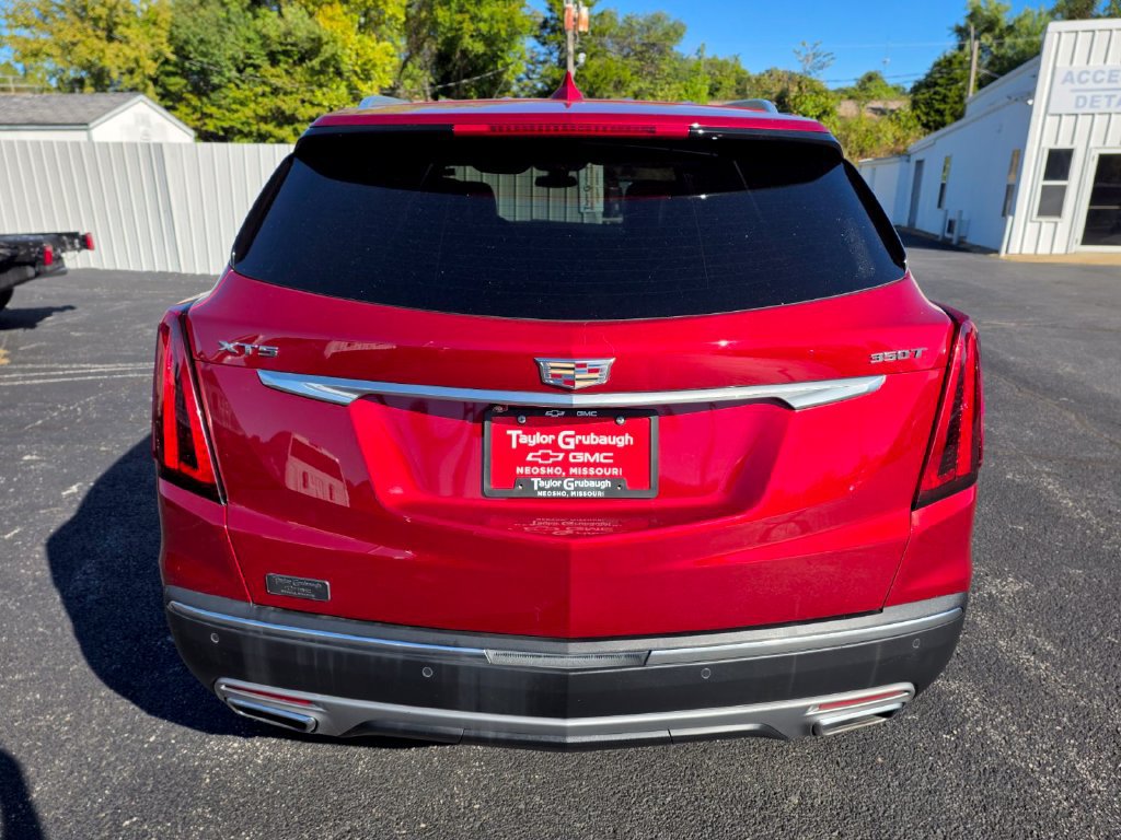 Used 2023 Cadillac XT5 Premium Luxury FWD image 7