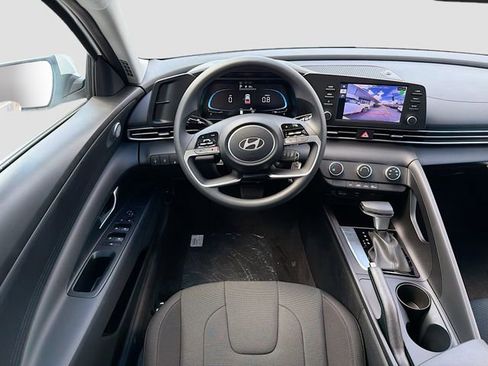 New 2026 Hyundai Elantra SE image 20