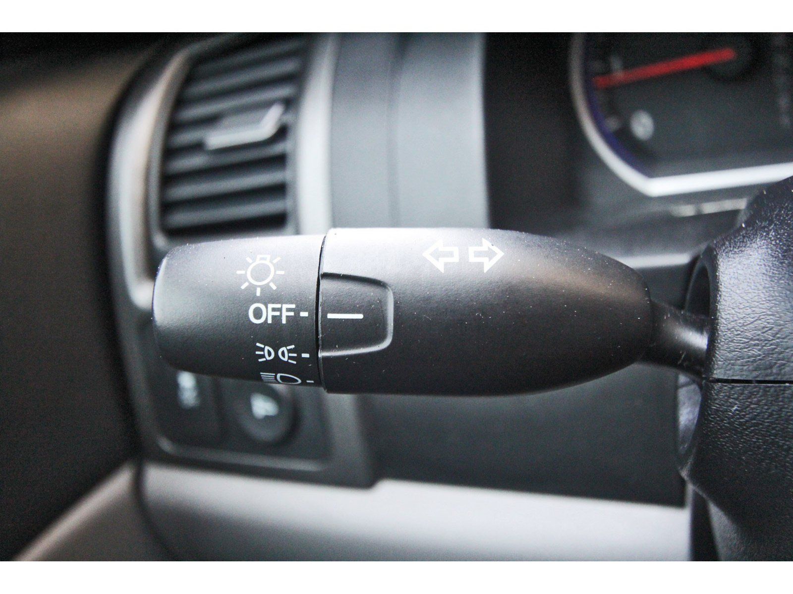 Used 2011 Honda CR-V LX image 19