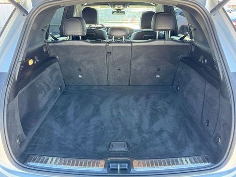 Used 2020 Mercedes-Benz GLE 350 w/ Premium Package image 7