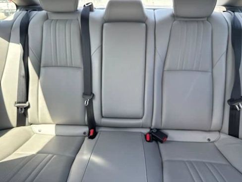 Used 2019 Honda Accord EX-L image 10