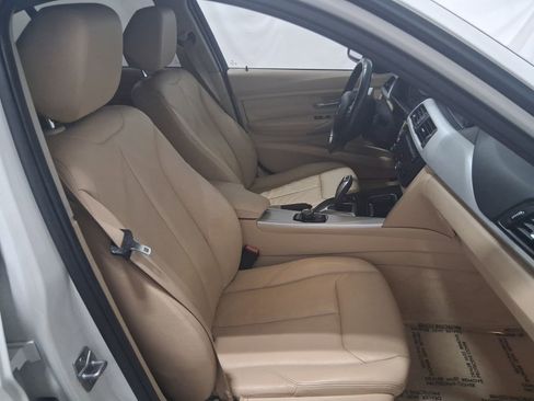 Used 2013 BMW 328i Sedan RWD image 16