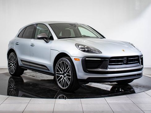 New 2026 Porsche Macan Turbo image 10