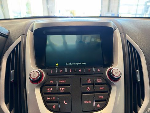 Used 2013 GMC Terrain SLE w/ LPO, Chrome Package AWD/4WD image 19
