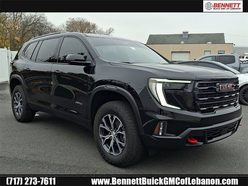 Used 2025 GMC Acadia AT4 image 1