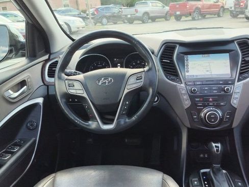 Used 2019 Hyundai Santa Fe XL w/ Cargo Package AWD/4WD image 24