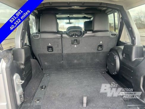 Used 2023 Jeep Wrangler Sahara w/ LED Lighting Group image 23