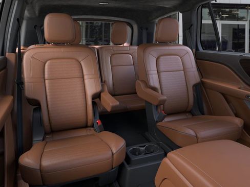 New 2026 Lincoln Aviator Black Label AWD/4WD image 11