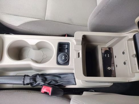 Used 2012 Ford Focus SE image 26