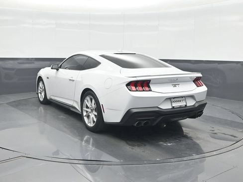Used 2025 Ford Mustang GT Premium RWD image 20