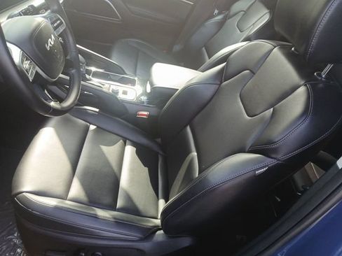 Used 2025 Kia Telluride S AWD/4WD image 14