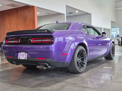 Used 2023 Dodge Challenger R/T Scat Pack RWD image 4