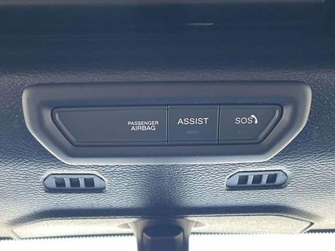 Used 2023 Jeep Gladiator Sport AWD/4WD image 32