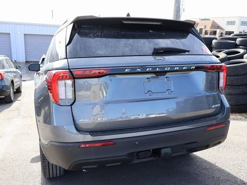New 2026 Ford Explorer Active image 6