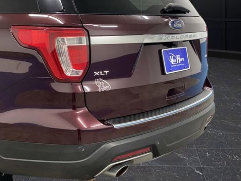 Used 2018 Ford Explorer XLT w/ Equipment Group 202A image 35