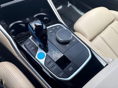 Certified 2022 BMW i4 eDrive40 w/ Premium Package RWD image 25