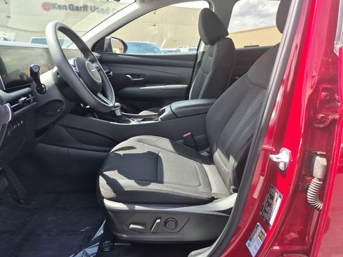 Used 2025 Hyundai Tucson SEL AWD/4WD image 18