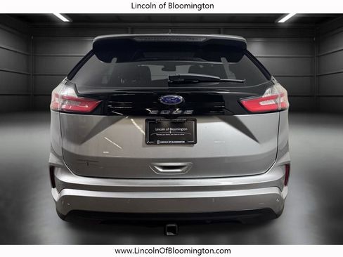 Used 2022 Ford Edge ST-Line w/ Class II Trailer Tow Package AWD/4WD image 6