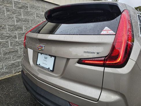 Certified 2023 Cadillac XT4 Luxury w/ Cold Weather Package AWD/4WD image 18