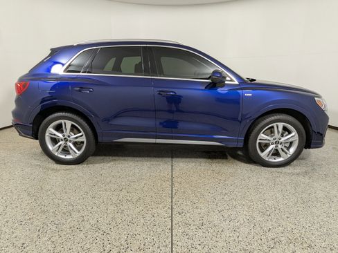 Certified 2024 Audi Q3 2.0T Premium Plus image 8