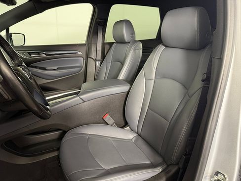 Used 2022 Buick Enclave Essence w/ Sound and Sites Package image 28