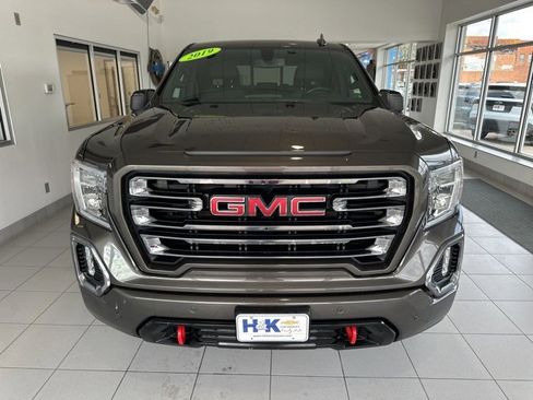 Used 2019 GMC Sierra 1500 AT4 image 2