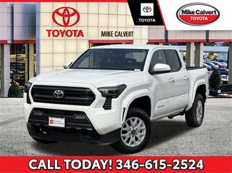 Certified 2025 Toyota Tacoma SR5 video 1