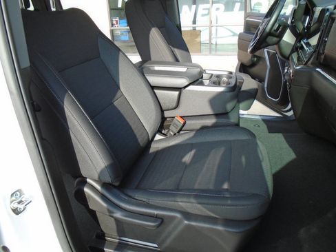 Used 2025 Chevrolet Silverado 1500 LT image 12