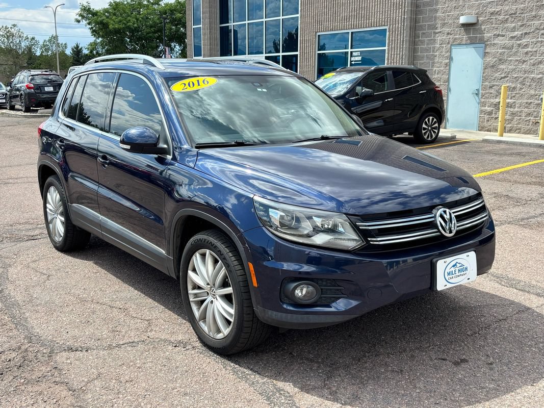 Used 2016 Volkswagen Tiguan SE FWD image 1