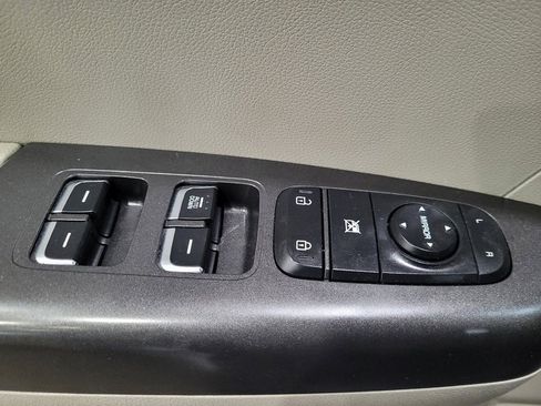 Used 2019 Kia Sportage LX AWD/4WD image 27