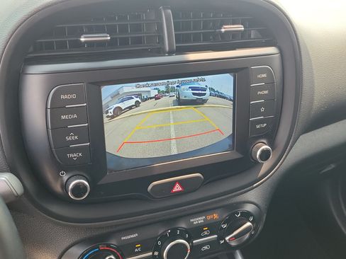 Used 2021 Kia Soul GT-Line FWD image 26