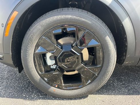 New 2026 Kia Sportage X-Line w/ X-Line Technology Package image 9