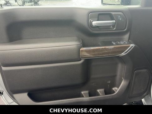 Used 2025 Chevrolet Silverado 2500 LT w/ Convenience Package AWD/4WD image 68