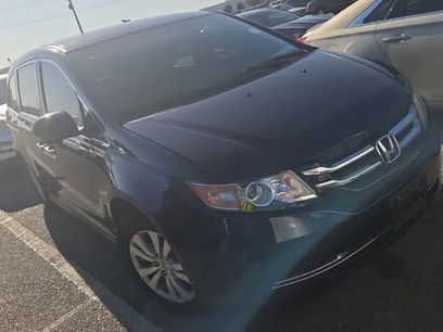 Used 2016 Honda Odyssey SE