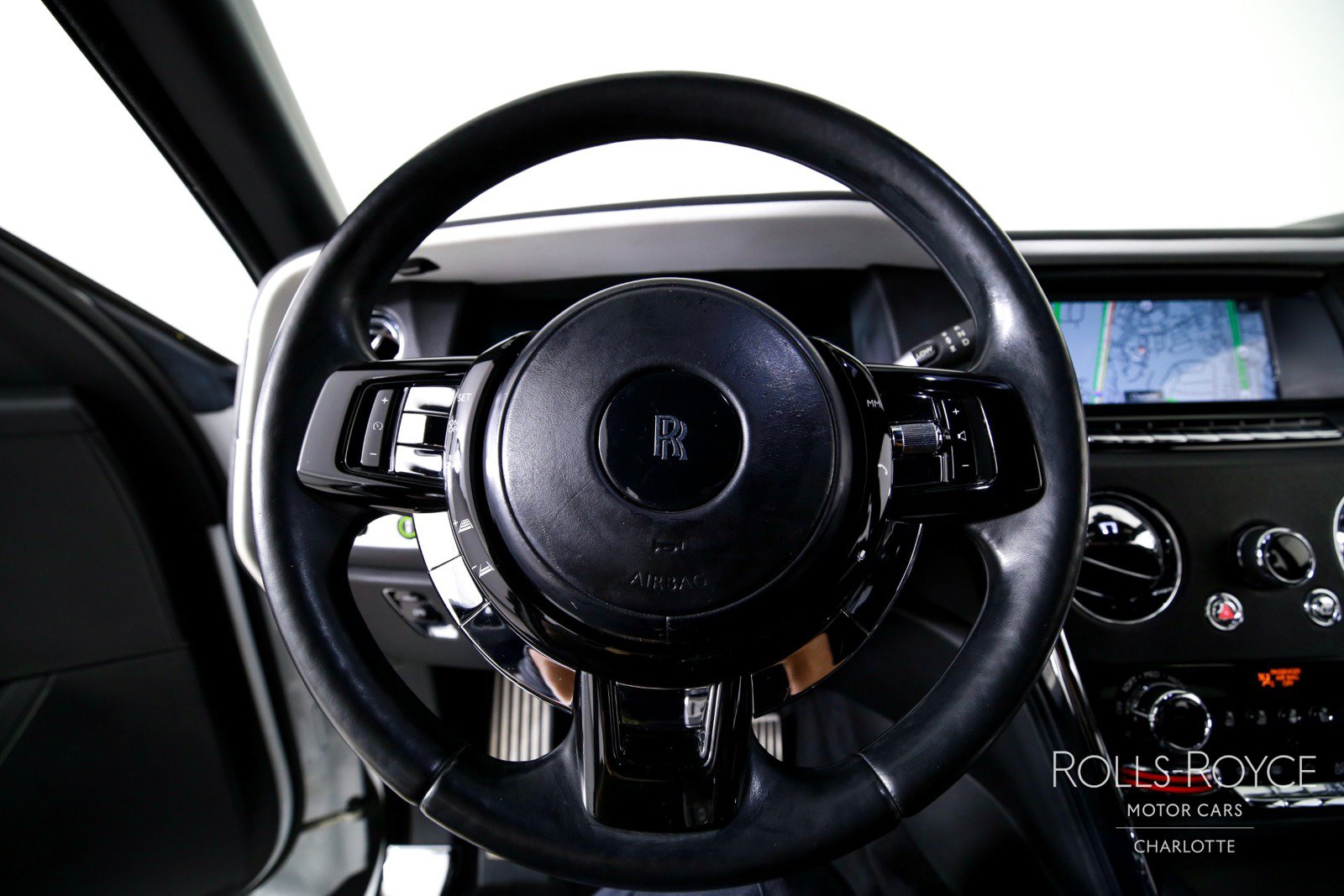 Used 2020 Rolls-Royce Cullinan AWD/4WD image 15