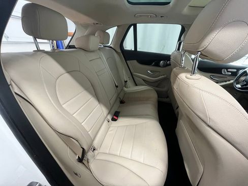 Used 2018 Mercedes-Benz GLC 300 GLC 300 image 26