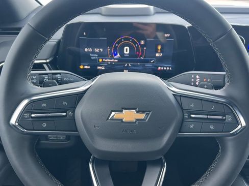 New 2026 Chevrolet Suburban LT image 22