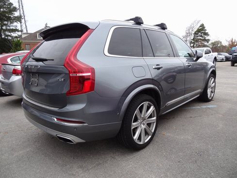 Used 2018 Volvo XC90 T6 Inscription w/ Convenience Package image 4