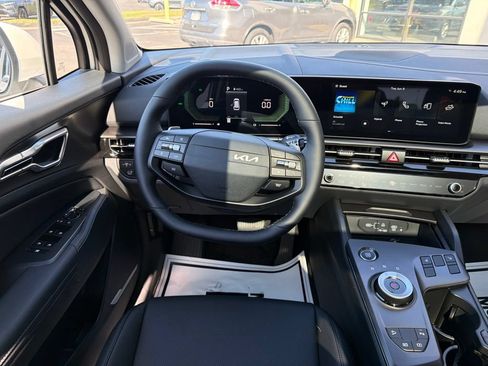 New 2026 Kia Sportage EX AWD/4WD image 24