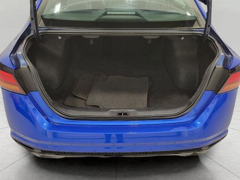 Used 2025 Nissan Altima 2.5 SR image 16